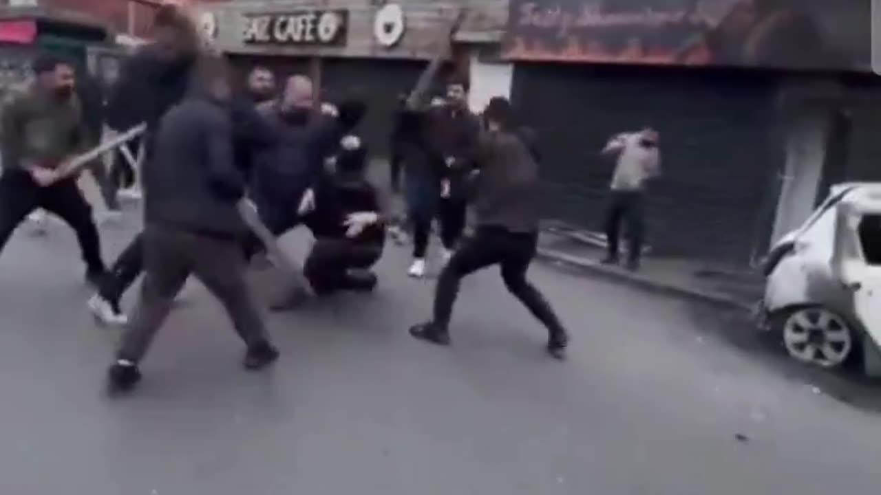 UK More footage of invaders attacking random Whites but only when they are armed in larger numbers