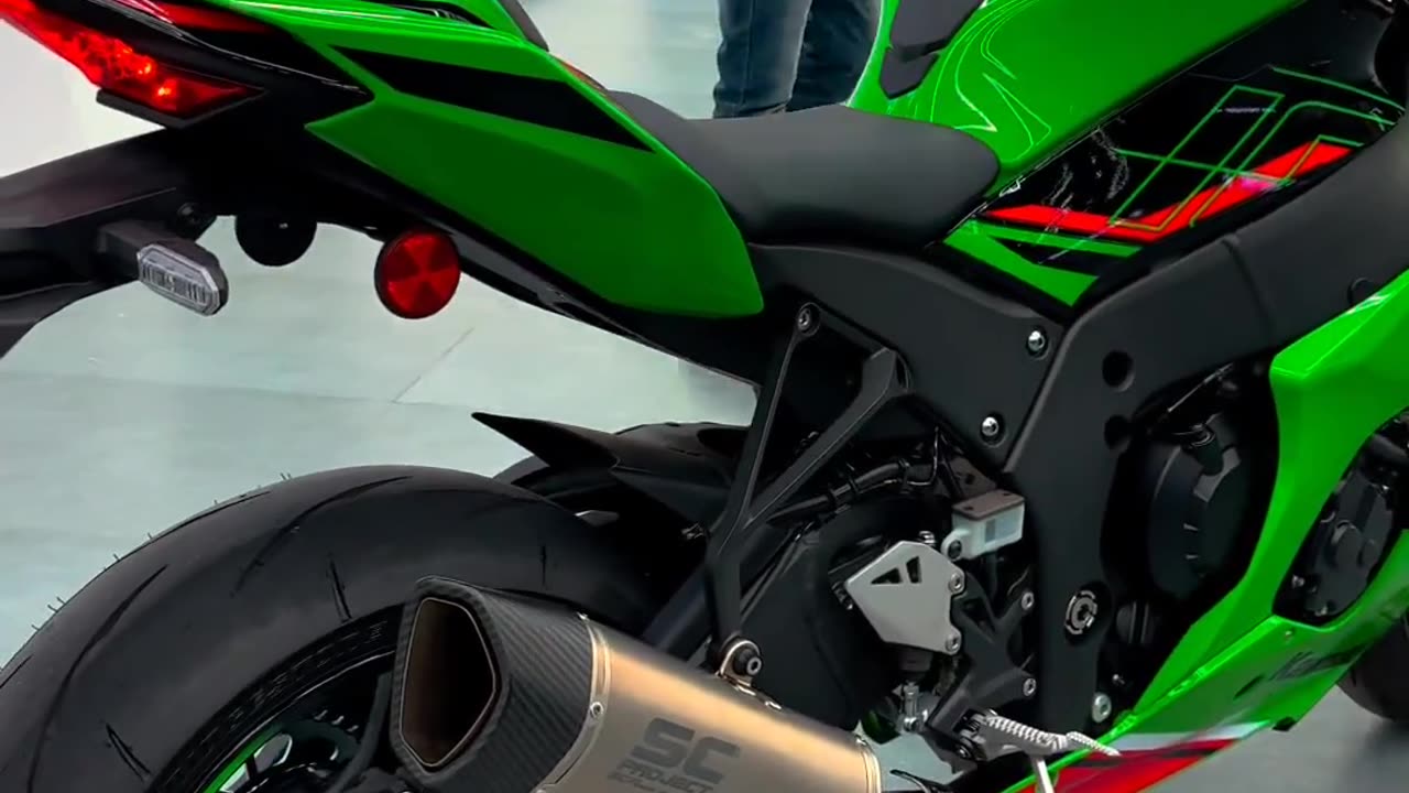 World hotest bike zx10r