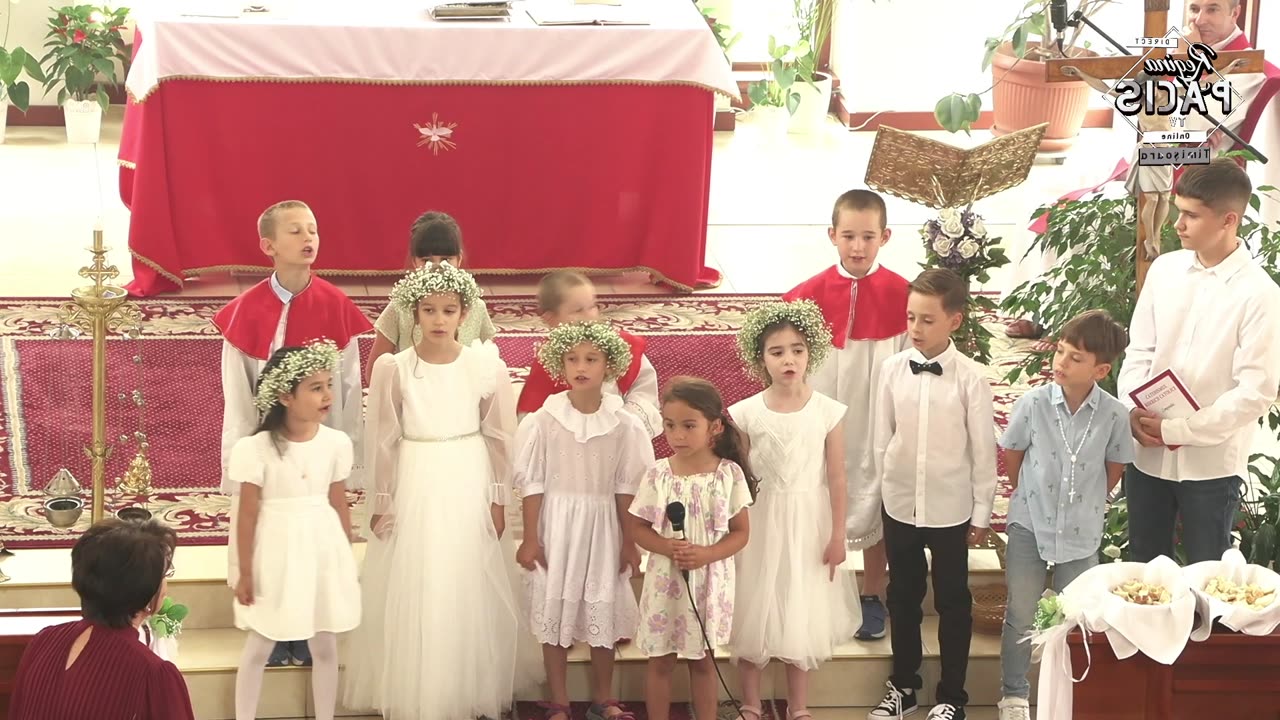 Fragment din programul copiilor oferit lui Isus