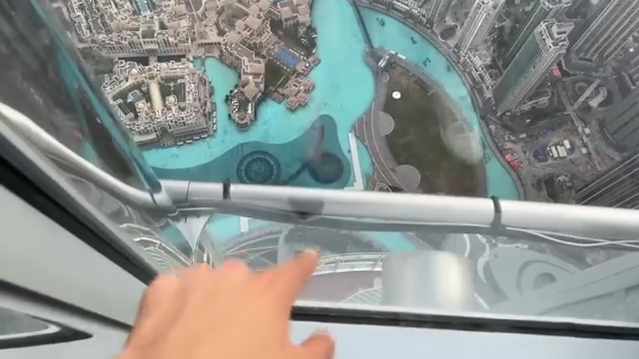 new vlog in dubai, burj khalifa Dhruv rathee in dubai