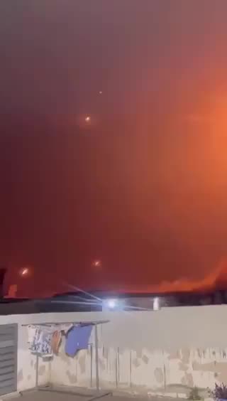 CLEAR FOOTAGE OF SIGNIFICANT USE OF FATTAH-1 HYPERSONIC MISSILES ON ISRAEL