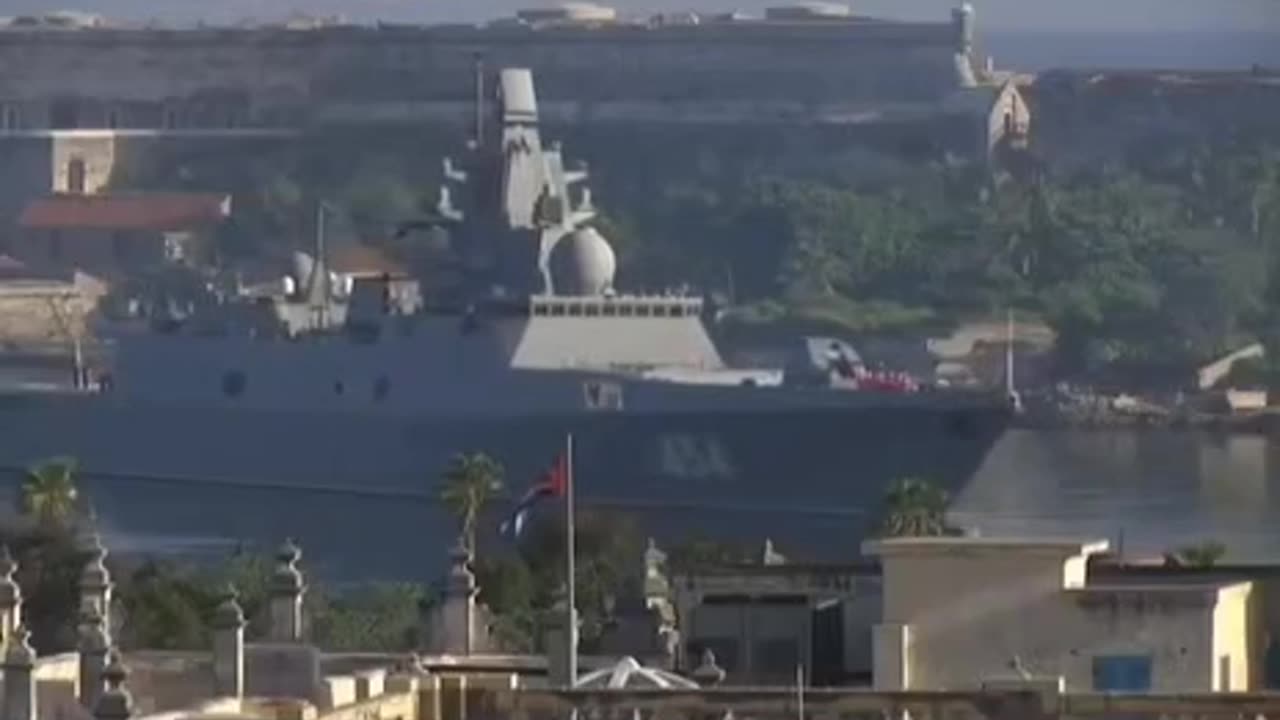 A modern Russian frigate, armed with hypersonic missiles near Cuba 🇨🇺