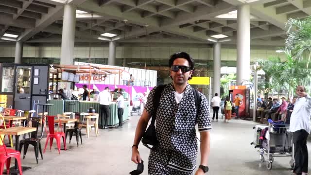 Ayushmann Khurrana Spotted At Airport