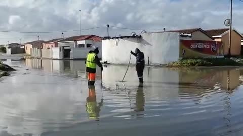 Khayelitsha roads flooded