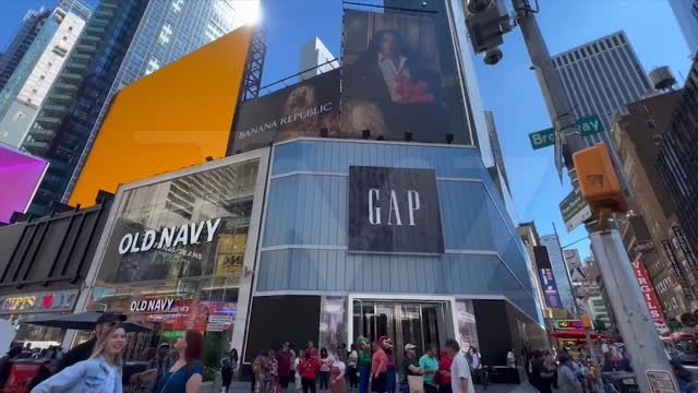 Kanye West Swiftly Removed from Gap Yeezy Display in NYC Following End of Partnership TMZ