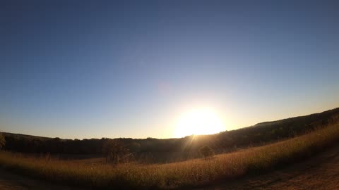 Sun ☀ Rise 10 7 24 37f/3c