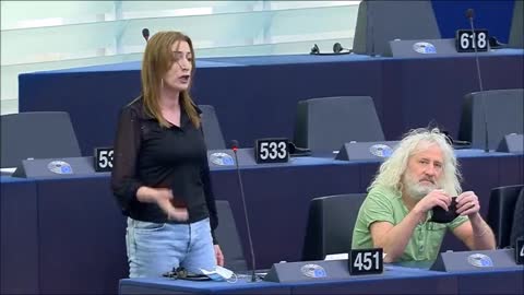MEP Clare Daly: The EU's feigning of sympathy for Ukraine makes me sick.