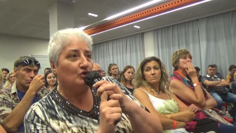 N.12 07-07-2022 Forli' G.Hotel-Convegno Ancora Italia - intervento di una insegnante sospesa