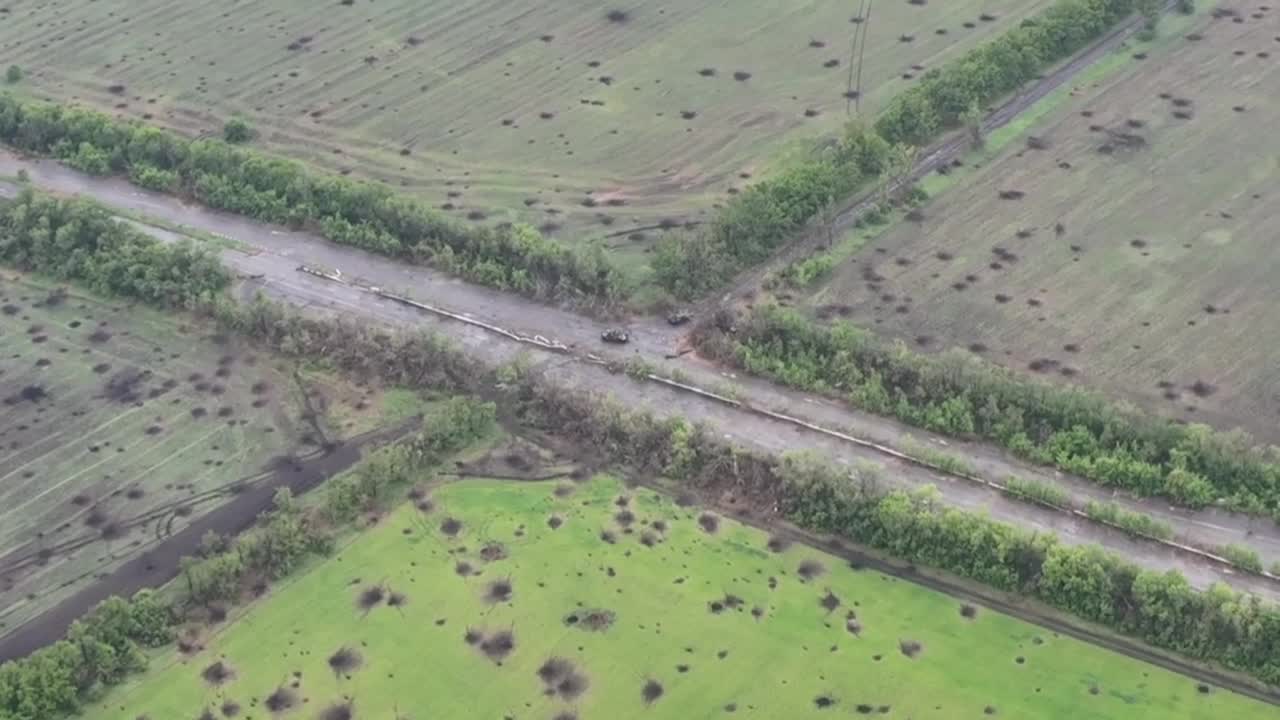 Ukraine War - Panicking Ukrainian tankers near Avdiivka