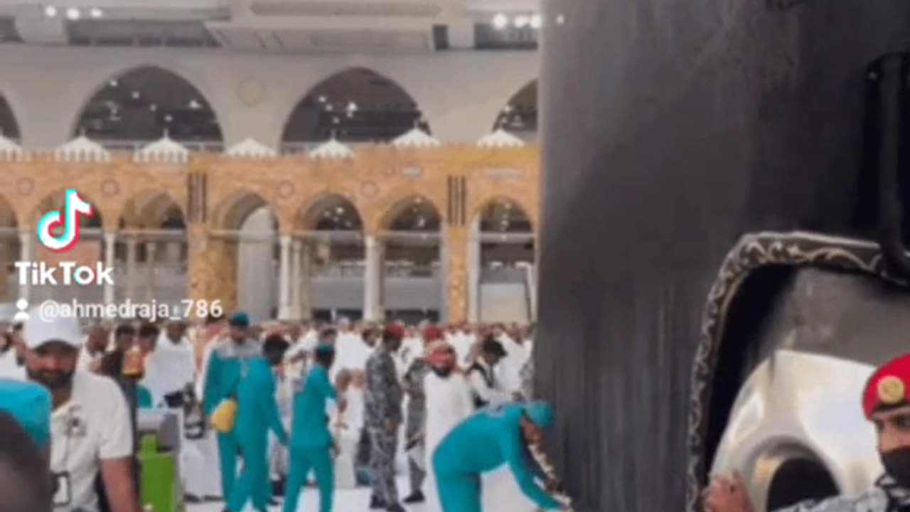 Khana Kahba Beautiful Video