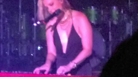 Halestorm "Break In"