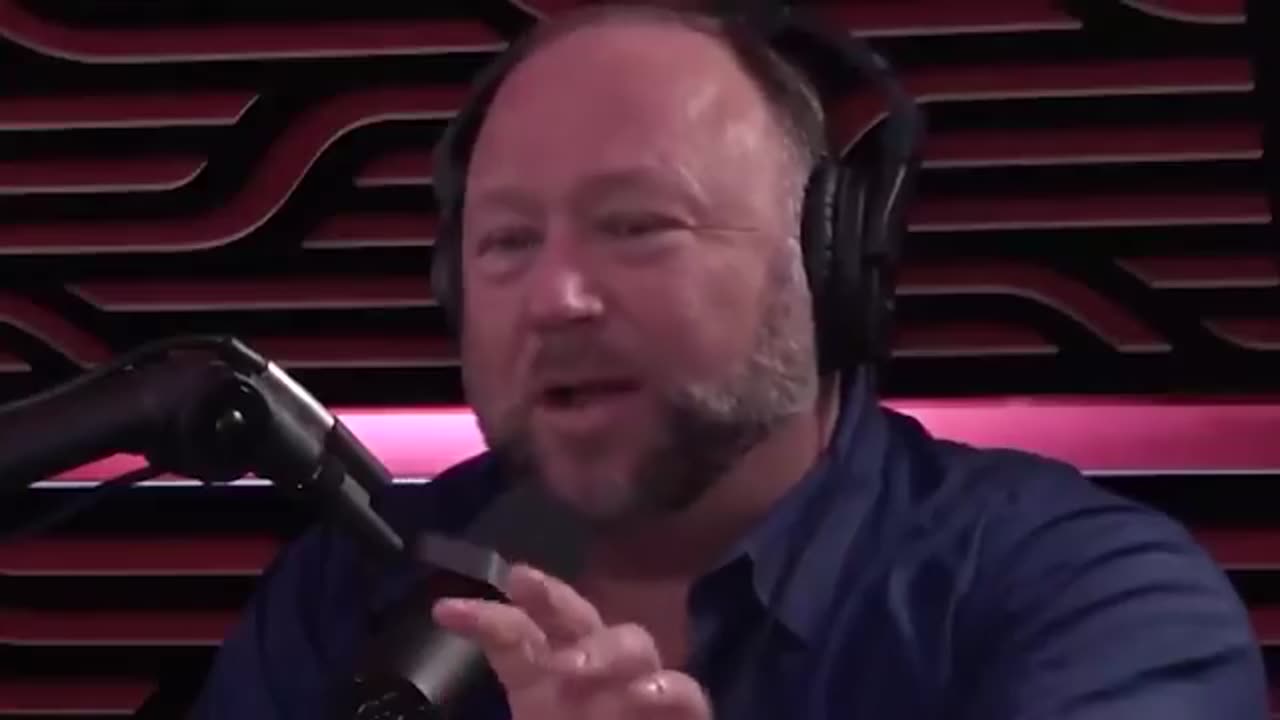 Joe Rogan ❣️ Alex Jones 🤣