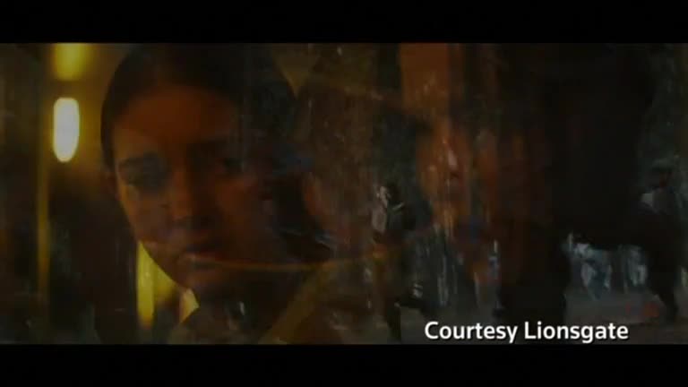 "Mockingjay" soars to great heights at box office