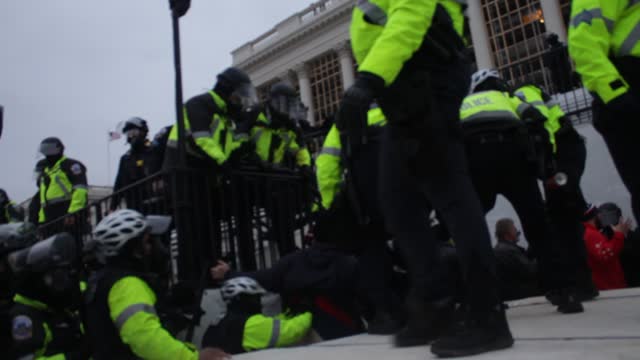Live Video Raw Footage Capitol Building End Of Evening