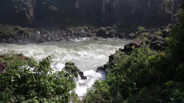 Waterfall Sounds in the Creek, Nature Sounds to Fall Asleep and Relax, dvk