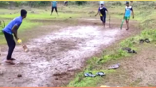 Mansoon Cricket 🏏🏏🏏🏏