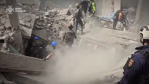 🤬 Russia terrorizes Kharkiv again. Hits on civilian infrastructure. As of now, more