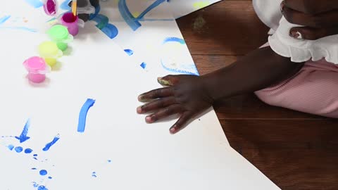 Kid Learning To Write 'Daddy'