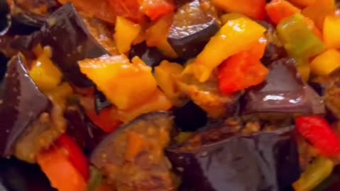 حمسة الباذنجان العجيبة قناةومستشفى العشاب