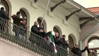 Syrian rebel flag raised over the country's Moscow embassy