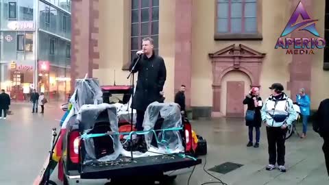 Rechtsanwalt spricht in Frankfurt/Main