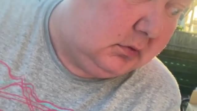 App name Talk to me I'm bored aka Al AN S-FIFF