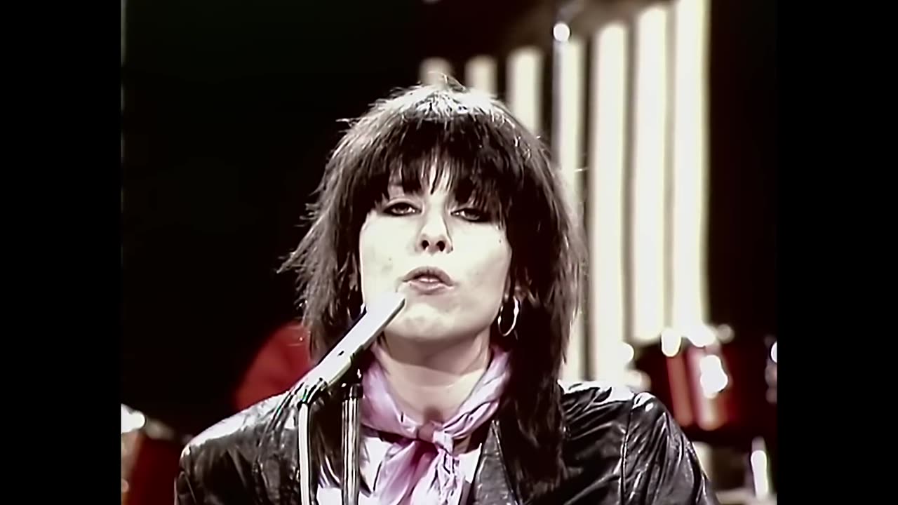 Pretenders - Talk Of The Town