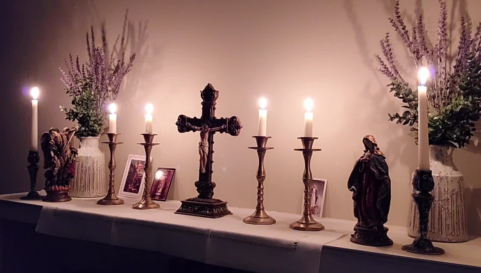 Nightly Holy Rosary to defeat modernism - March 17th, 2021