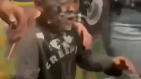 Kid eats cake funny way