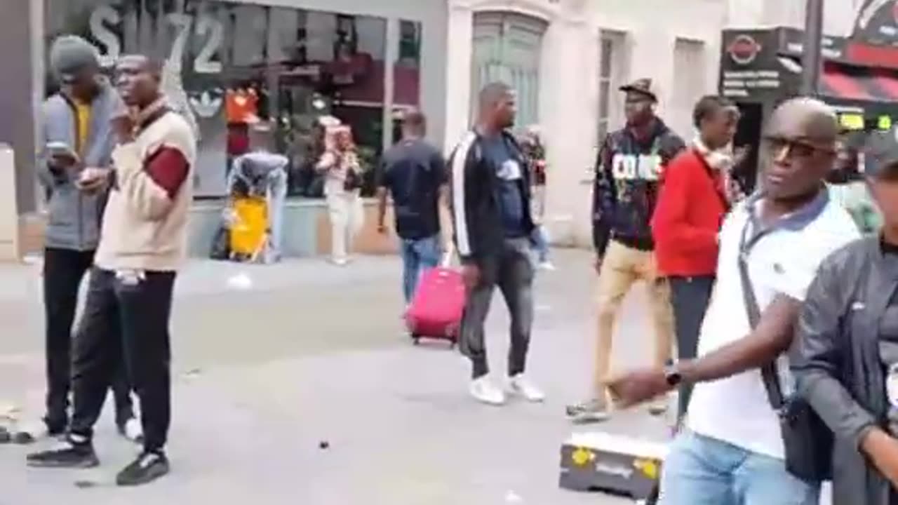 Is this France or Senegal? Europe or Africa?" Tourist shocked by what he sees in Paris.