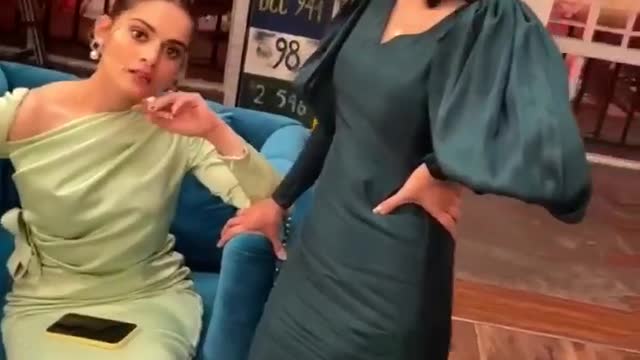 Minal Khan Saboor Aly Bold Dressing At ahsan Show Video Gone Viral