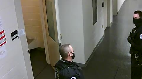 1665HQOB02PrisonerProcessingCell_2021-01-06_19h00min01s743ms.mp4