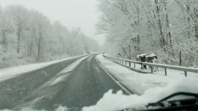 Another snowy day ride along