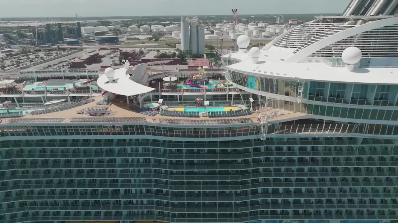 Yacht!