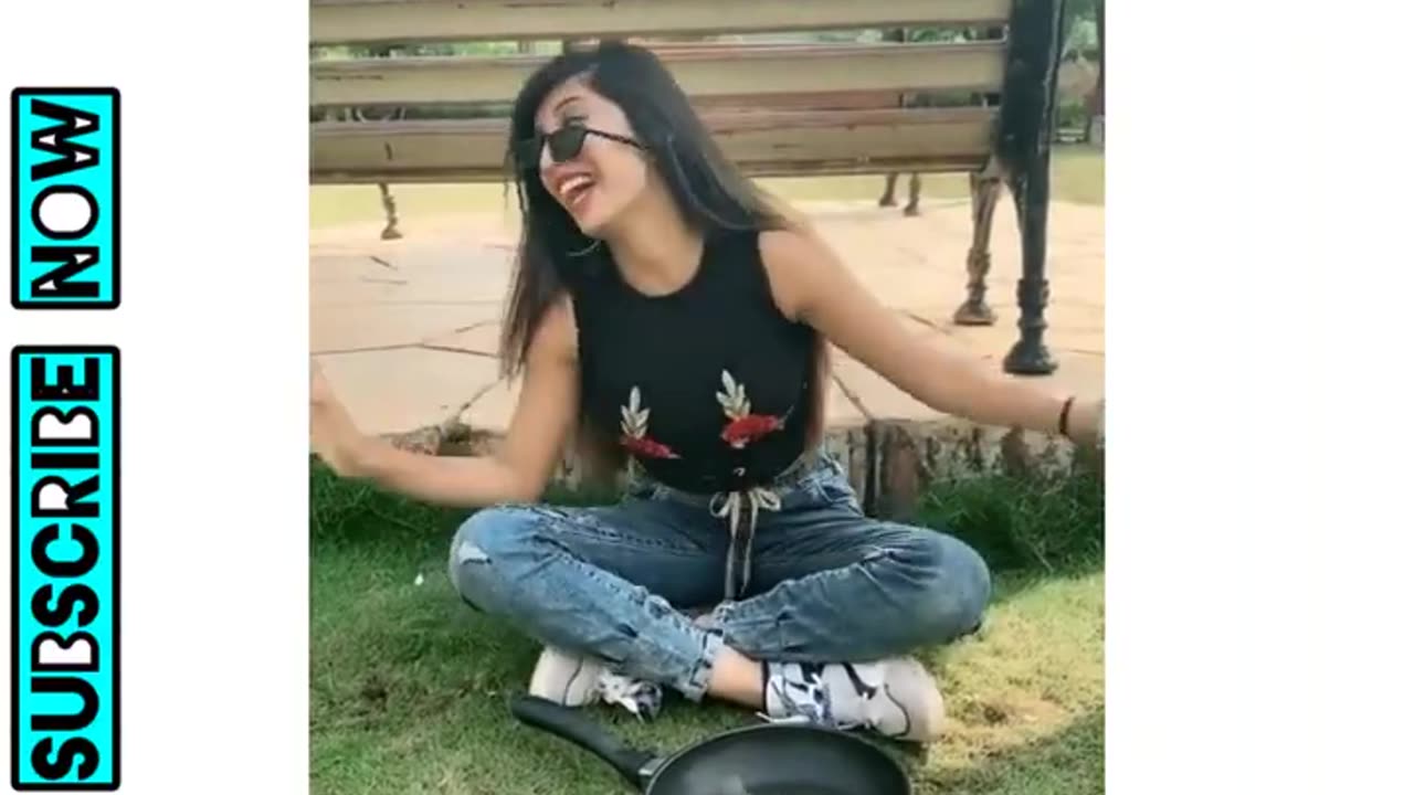 Saumya daundkar viral girl tik tok video#justforfun@madgirl tik tok best popular videosjustforfun