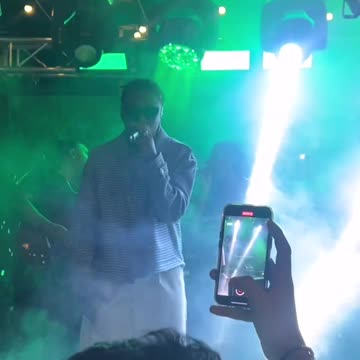 Cumpleaños de Andrea Valdiri 2024