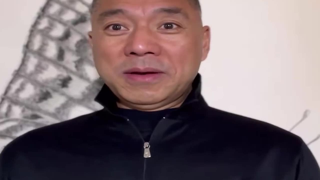 20220905文贵先生GETTR¹： #中共经济造假：香港交易所共产党控制，没办法知道真相。些房地产公司本来已经爆雷，全香港的所有律师会计师没人敢说话，股价还在挺着。