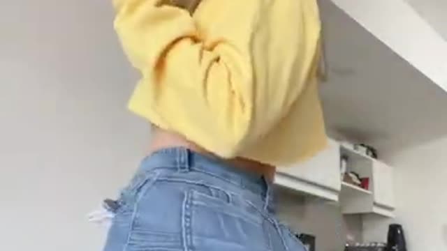 sexy girl tik tok, sexy tik toks, sexy tiktok, tik tok boom boom challenge, sexy women