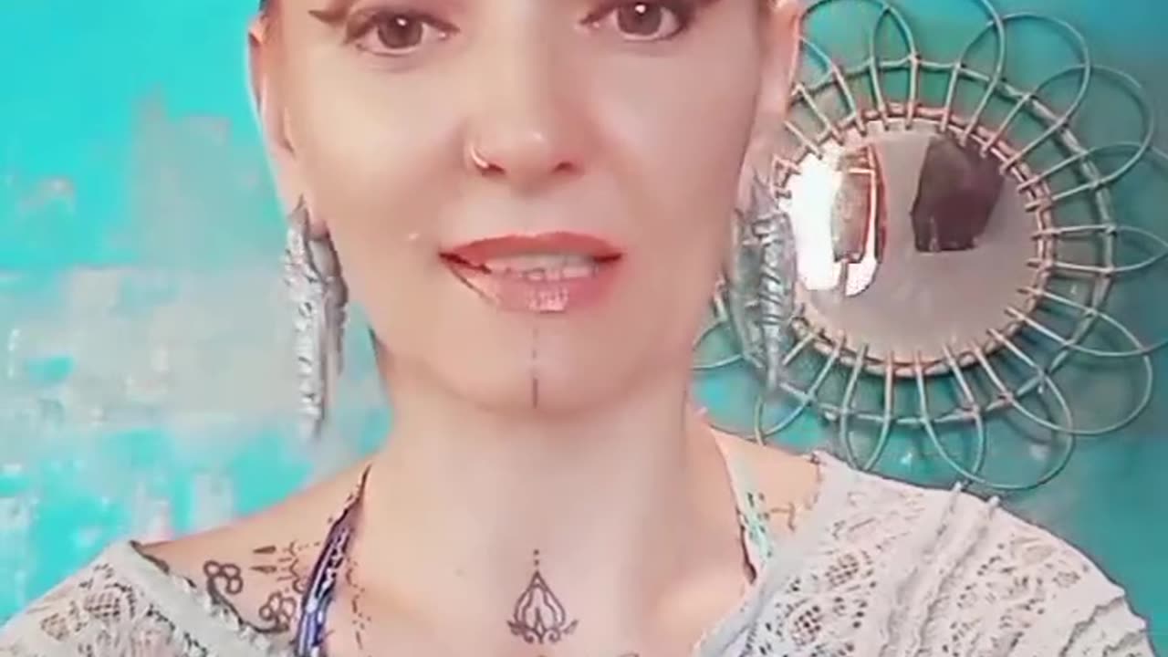 KÉK ETHERIEL - idén se dőlj be majd az ijesztgetésnek!
