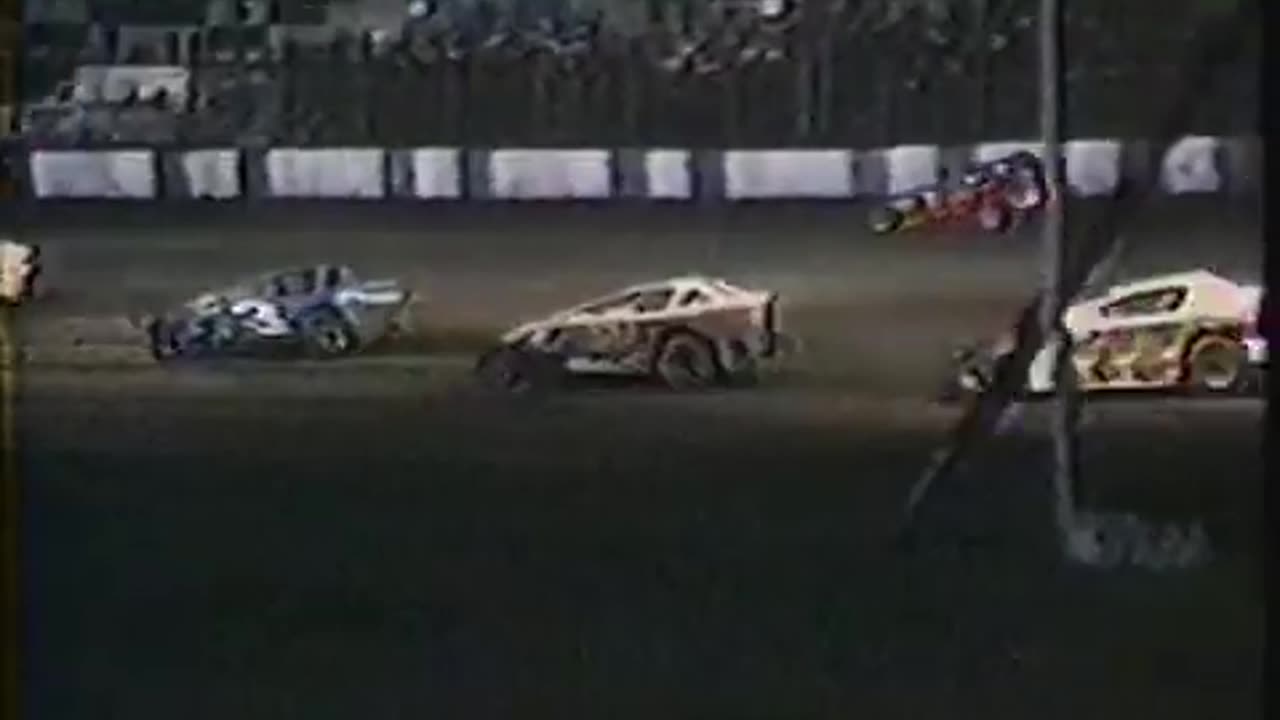 1992 Victoria 200 - Last 70 laps PART 1