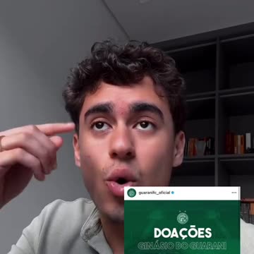 “O craque de lugar nenhum e ídolo de ninguém. Pra mim craque é o Ronaldo, Rivaldo, Ronaldinho”