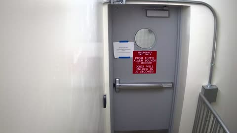 6166RHOBGRRGST3StairwellSide_2021-01-06_12h40min02s260ms.mp4