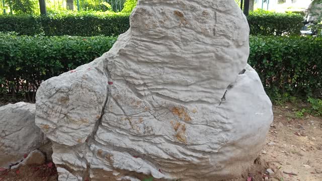 Look what this stone looks like