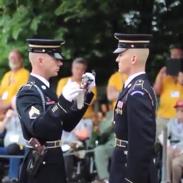 ROBOT'S? 🤔🤔🤔