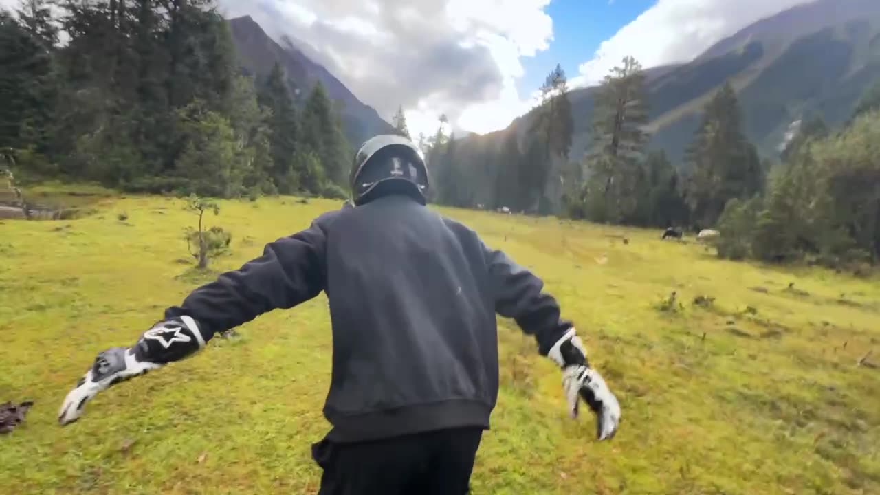Travel short video