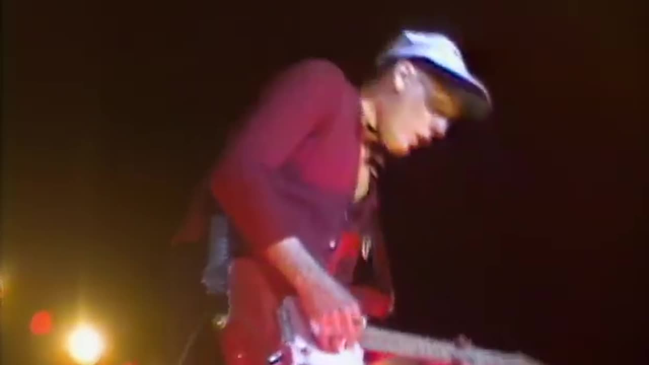 Cheap Trick (Live) - Ain't That a Shame