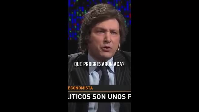 A LA ESCORIA POLÍTICA