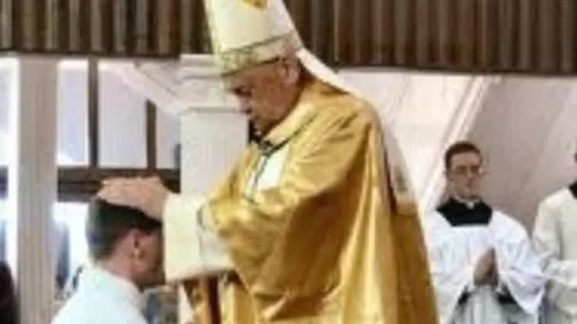 Apostolic Succession Debunked - Catholic Doctrine Refuted