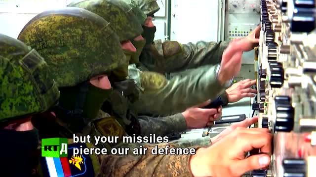 Inside Russia’s military operation DOCUMENTARIO Gli esperti del documentario spiegano perché i combattimenti in corso sono una guerra per procura tra Russia e USA e perché sono una manna per l'industria delle armi americana