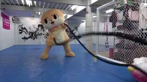 A radical diet method taught by a crazy mascot | Funny Video